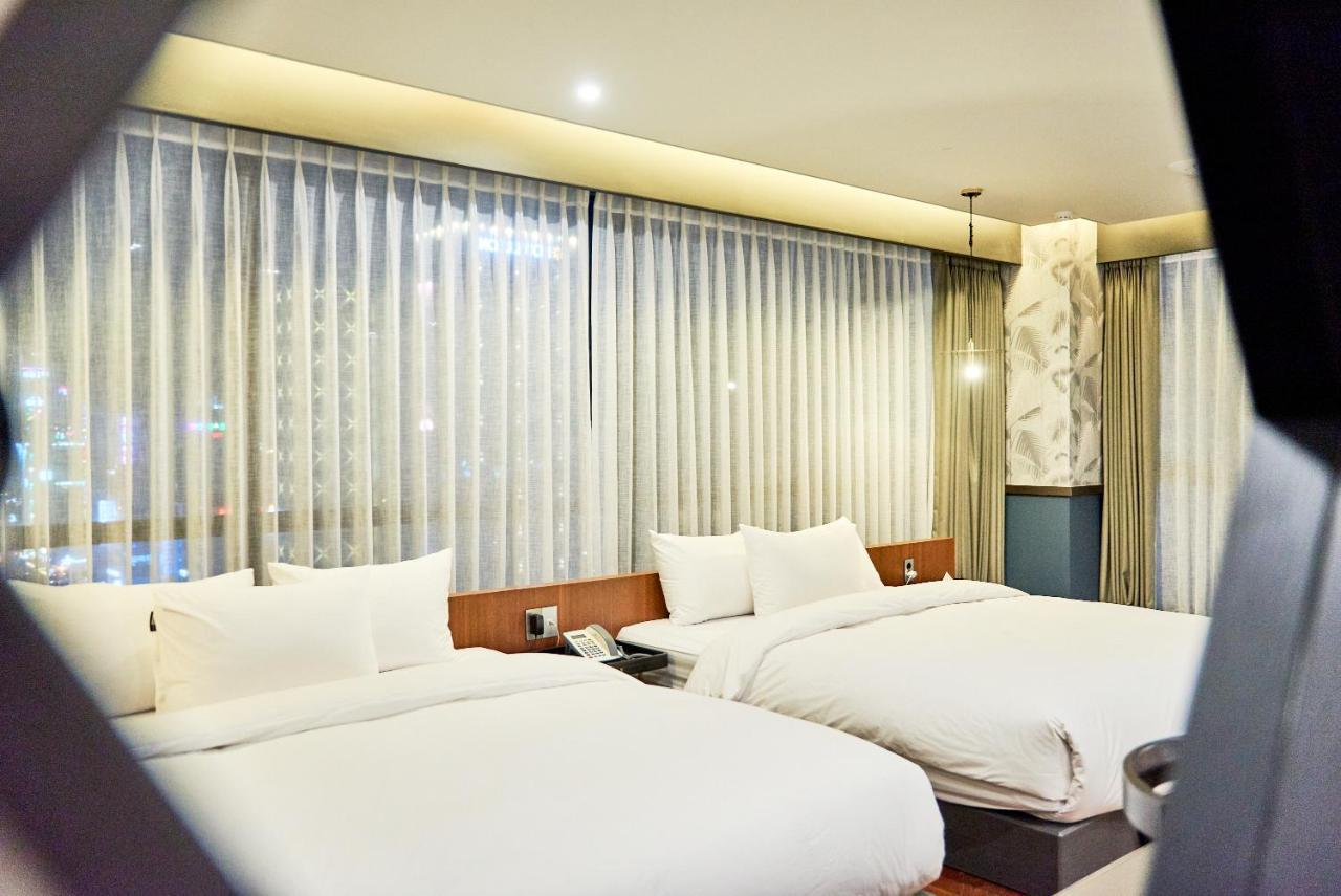 Brown Dot Hotel Songjung Busan Exterior photo