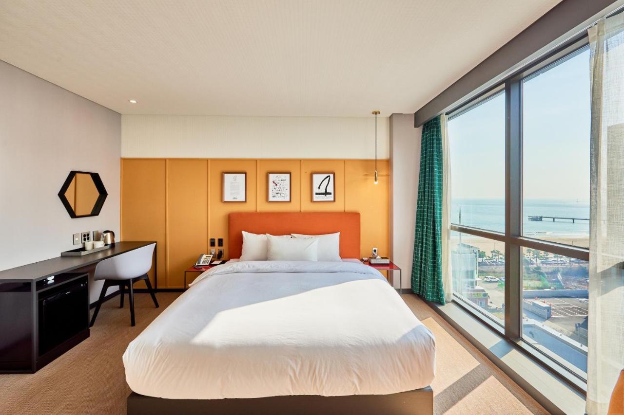 Brown Dot Hotel Songjung Busan Exterior photo